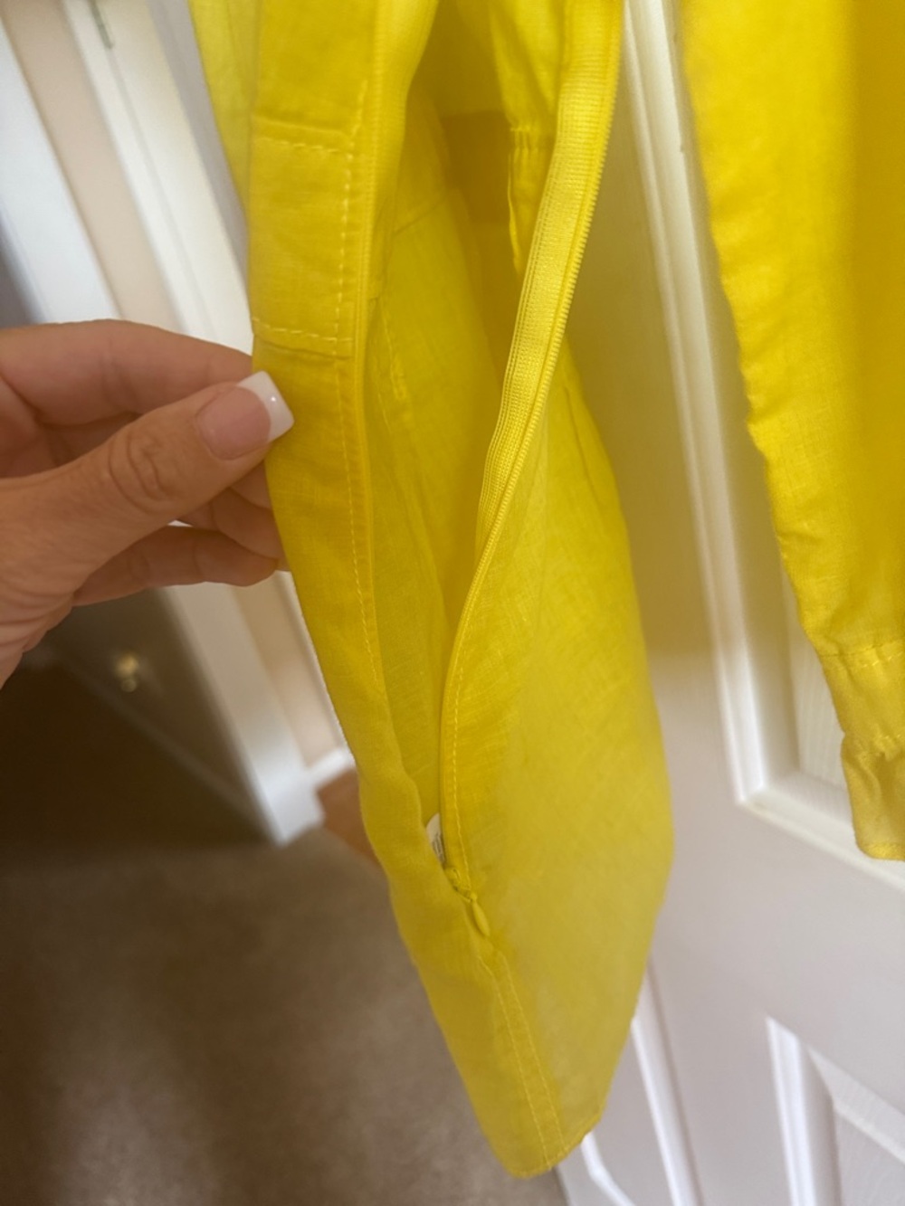🌸 J. Crew: Yellow Ruffle-Collar Blouse - Picture 6 of 10